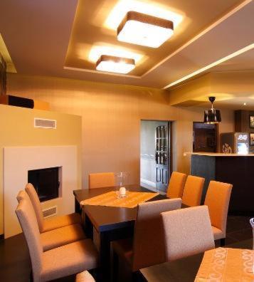 Hotel Pod Zlota Korona Opole Dış mekan fotoğraf